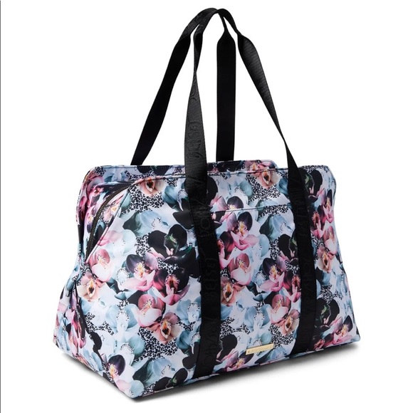 Betsey Johnson Handbags - NWT! Betsey Johnson Ruby overnight bag